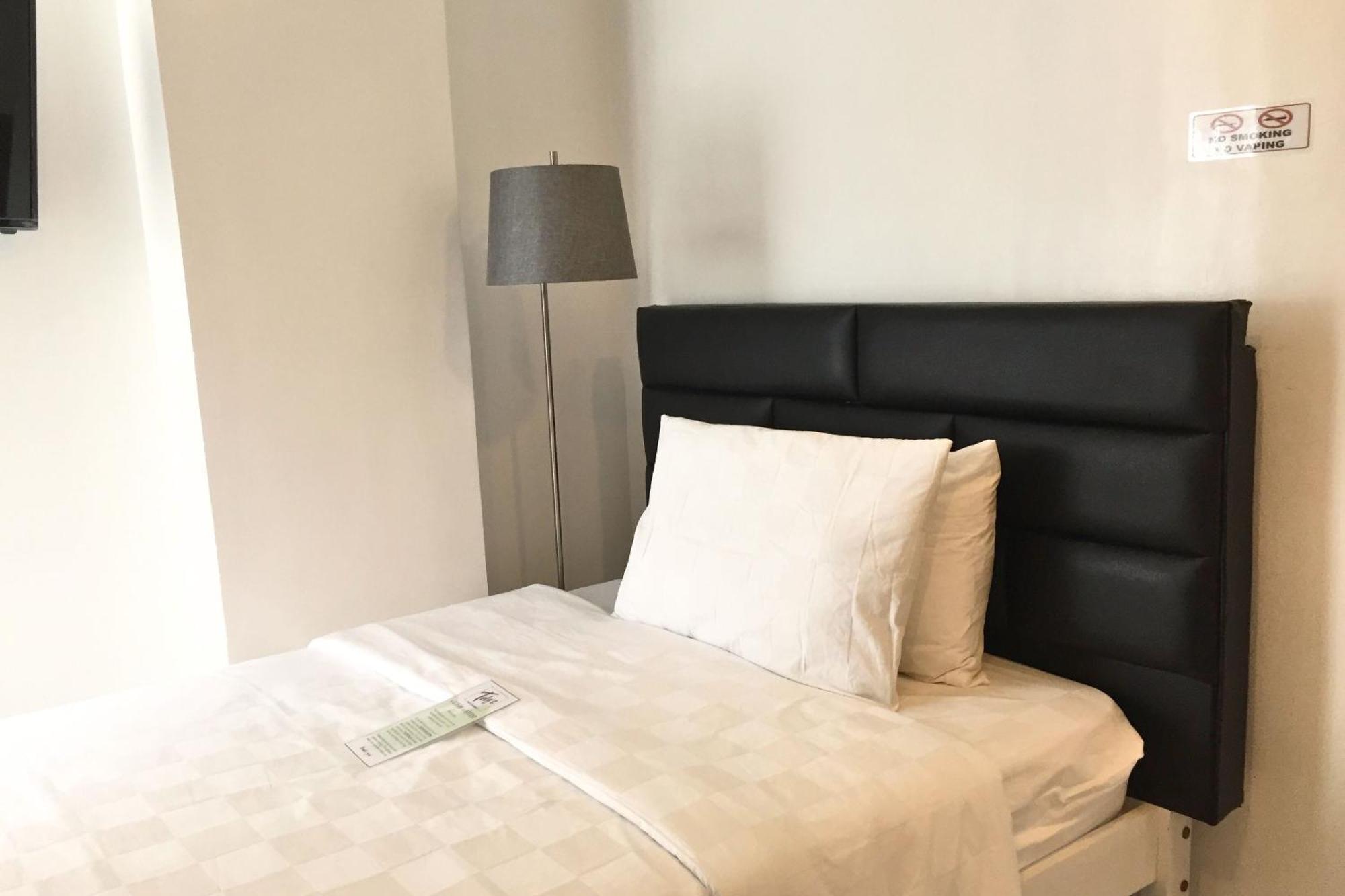 Tely'S Bed & Breakfast Iloilo Powered By Cocotel Exterior foto